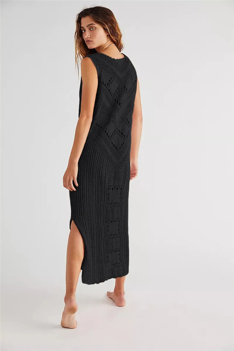 Women's Dress in Mesh – Relaxed Fit – V-Neck – Geometric Knit – Split