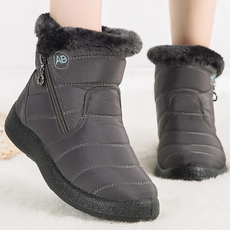 Women's Snow Boots – Mid-Calf – Water-Repellent – Fur-Lined – Zipper Closure