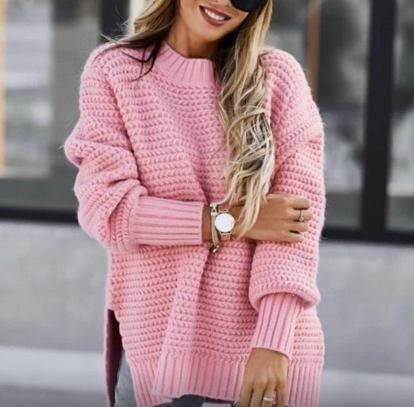 Women's Knitted Sweater - Oversized Fit - Soft and Warm - Round Neck - Long Sleeves