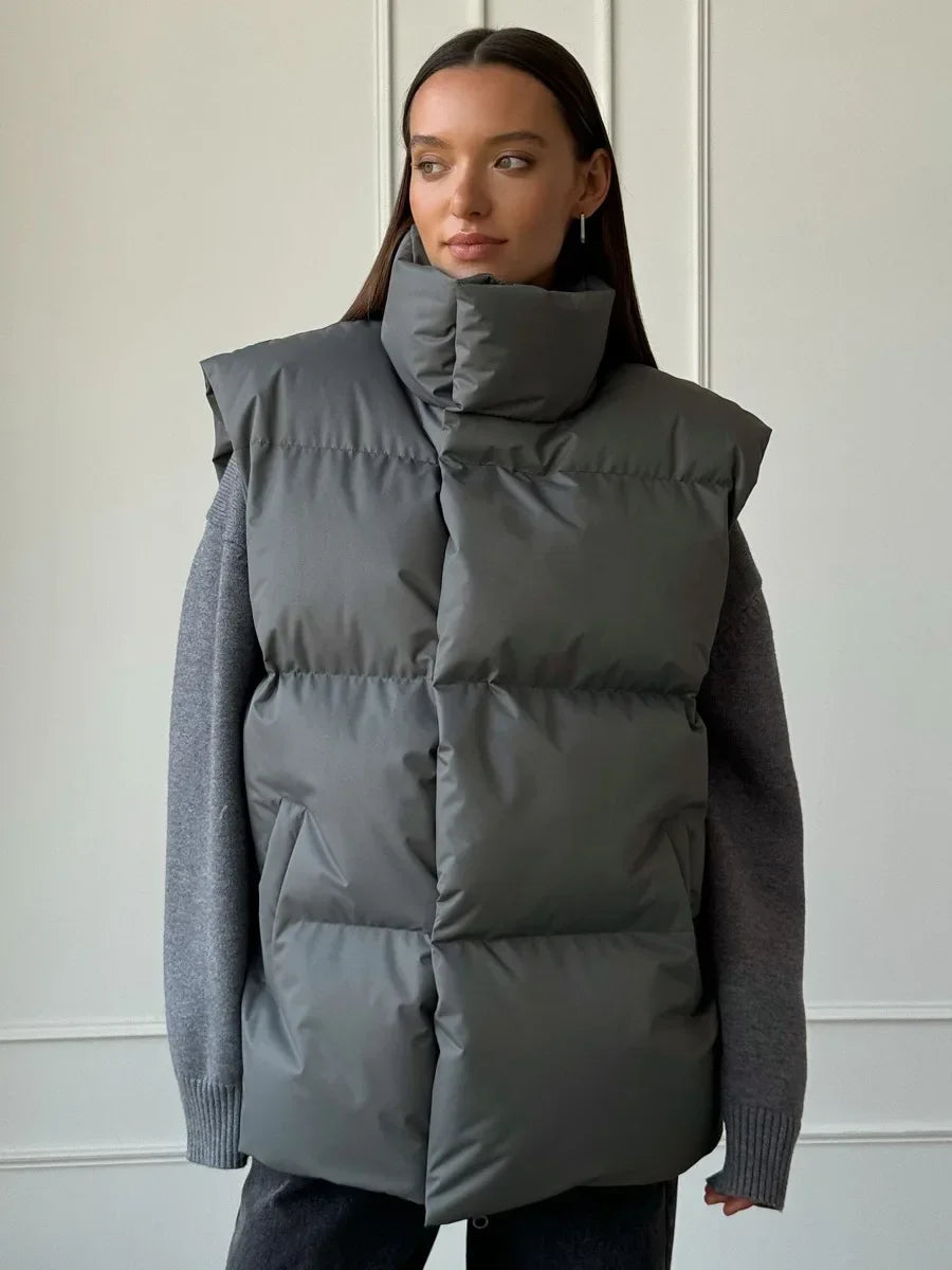 Women's Down Vest - Lightweight Quilted - High Collar - Insulating and Water-Repellent