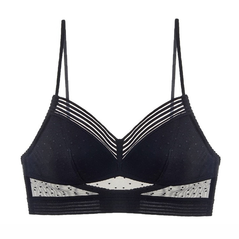 Women's Bra – Seamless Fit – Mesh Details – Breathable Light Support – Open Back
