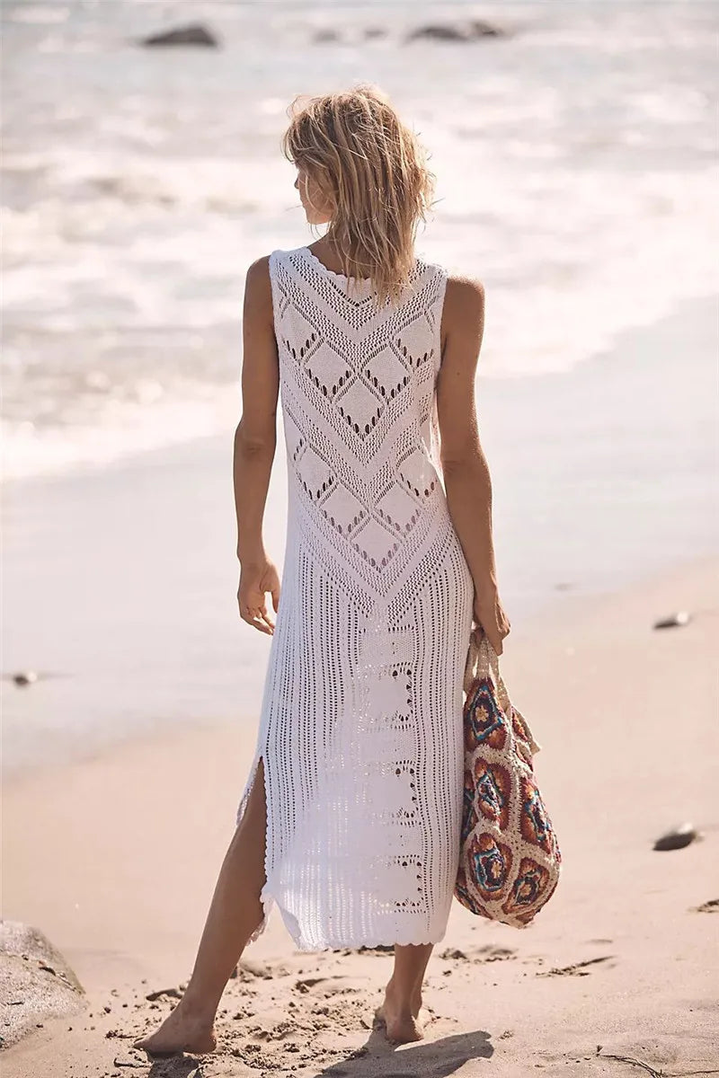 Women's Dress in Mesh – Relaxed Fit – V-Neck – Geometric Knit – Split