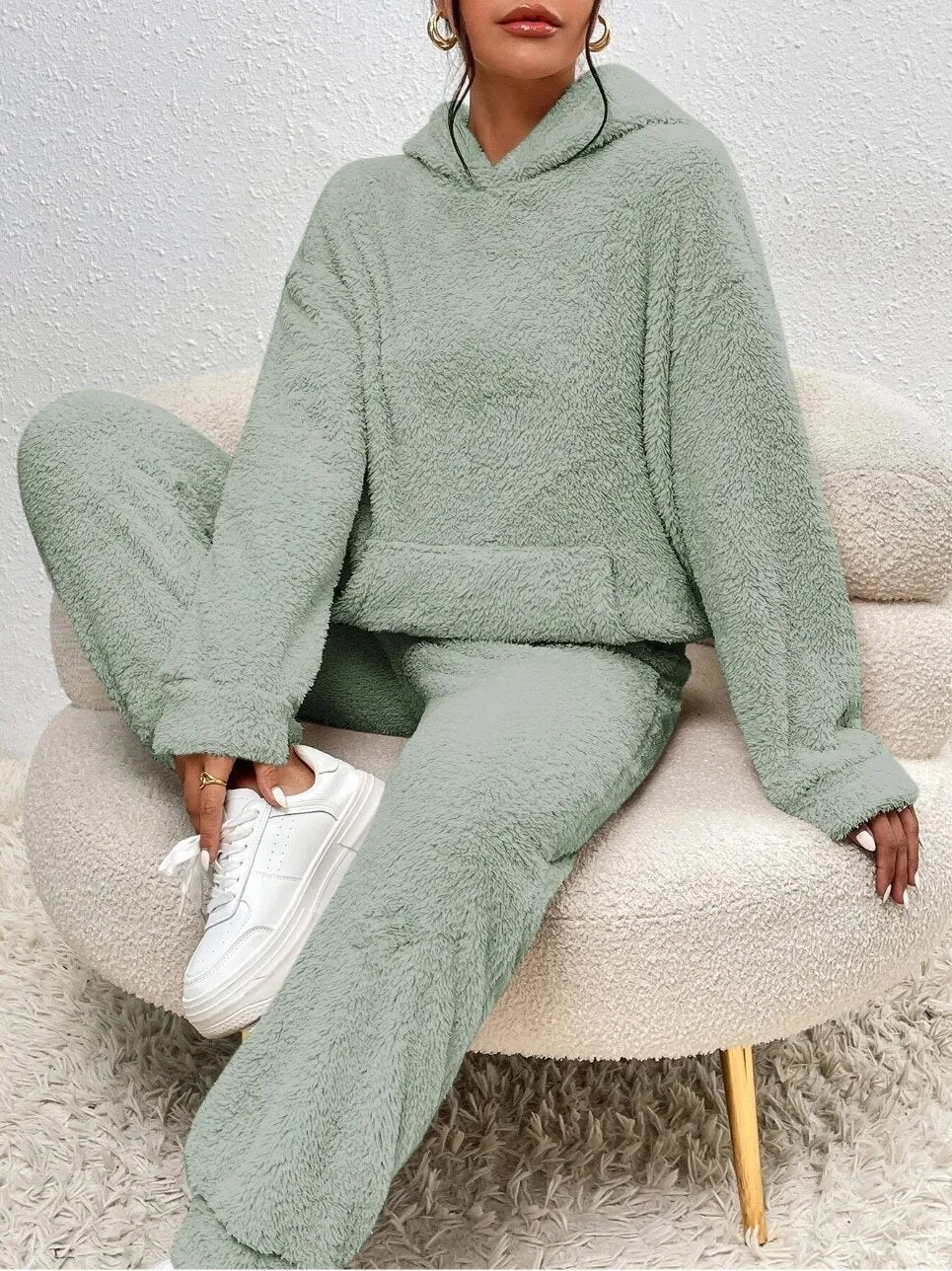 Women's Hoodie – Soft Sherpa Fleece – Relaxed Fit – Long-Sleeved and Warm