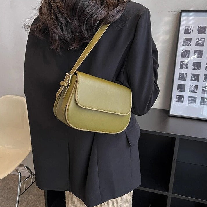 Women's Crossbody Bag – Elegant Design – Adjustable Strap – Flap Closure – Metallic Details