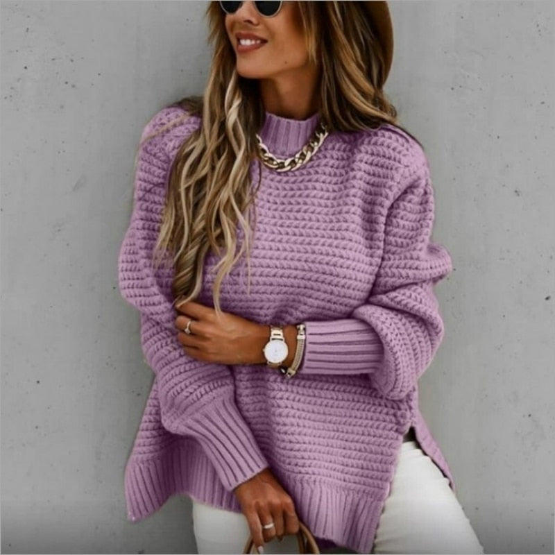 Women's Knitted Sweater - Oversized Fit - Soft and Warm - Round Neck - Long Sleeves
