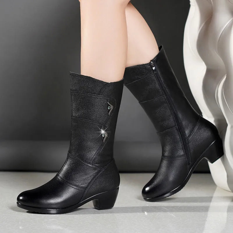 Women's Boots – Leather – Mid-Calf – Zipper – Comfortable Sole – Elegant Design