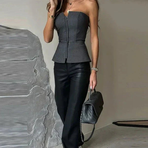 Women's Strapless Top – Figure-Hugging Fit – Zipper – Peplum – Textured Fabric