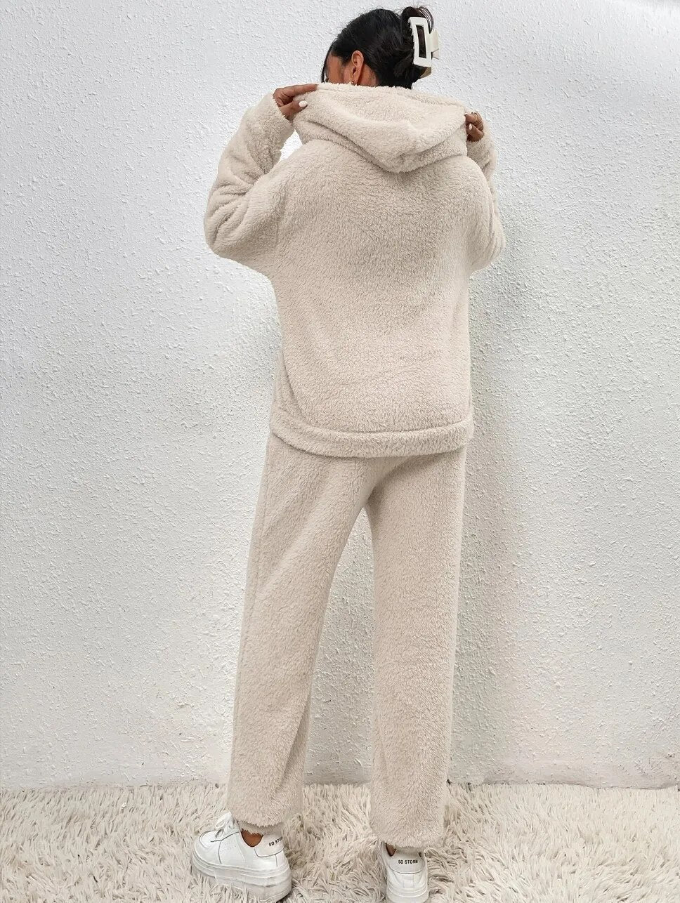Women's Hoodie – Soft Sherpa Fleece – Relaxed Fit – Long-Sleeved and Warm