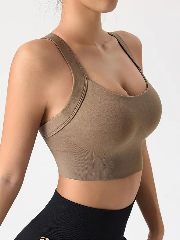 Women's Sports Bra – Seamless Support – Breathable Stretch – Wide Strap – Crop Fit