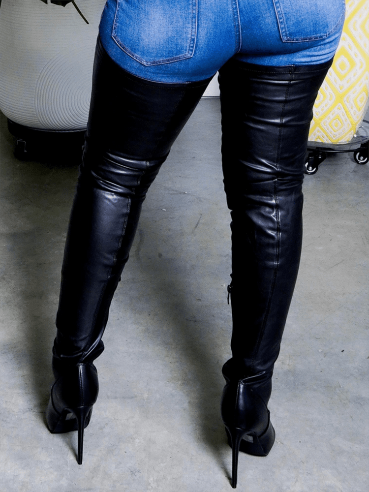 Women's Overknee Boots – Leather – Low Block Heel – Textured Sole – Zipper Closure