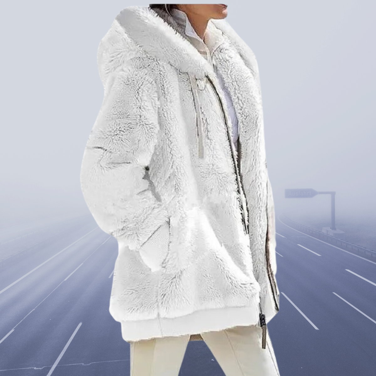 Dame Faux Fur Jakke - Hette med Kontrastfôr - Glidelåslukking - Varme og Komfort