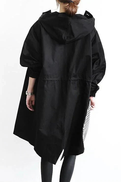Dame Trenchcoat - Lang Passform - Hette og Knapper - Justerbare Mansjetter - Lommer