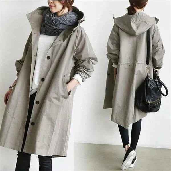 Dame Trenchcoat - Lang Passform - Hette og Knapper - Justerbare Mansjetter - Lommer