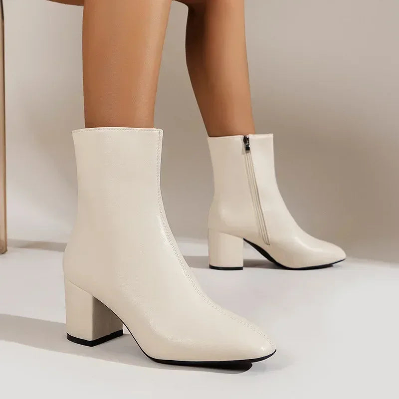 Women's Ankle Boots – Elegant Fit – Pointed Toe – Sturdy Heel – Zipper