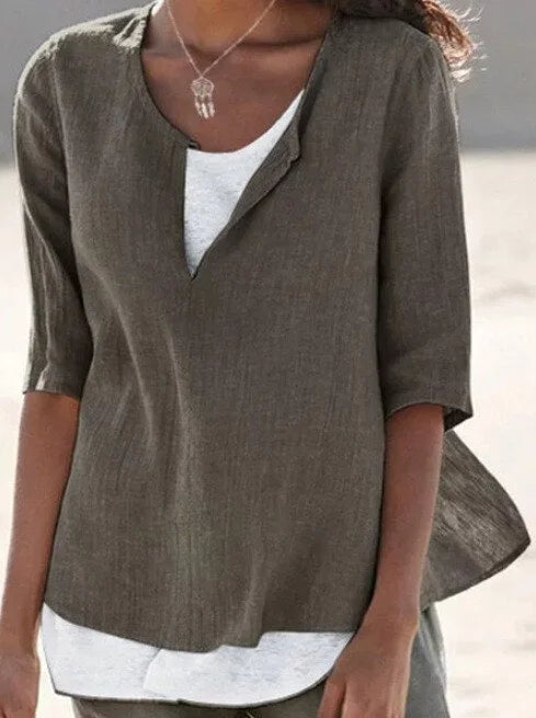 Women's Blouse – Relaxed Fit – Layered Design – Breathable Fabric – Half-Length Sleeve