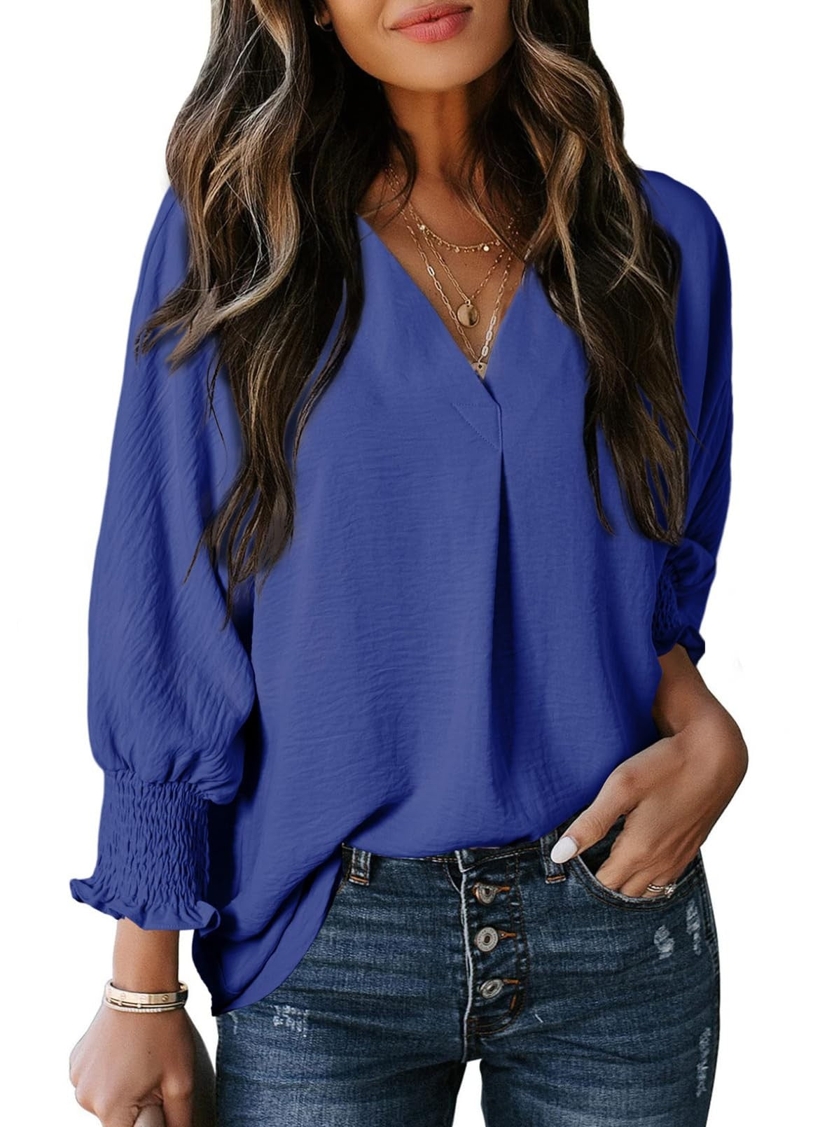 Women's T-shirt – V-neck – 3/4 sleeves – Loose fit – Soft knit – Everyday use