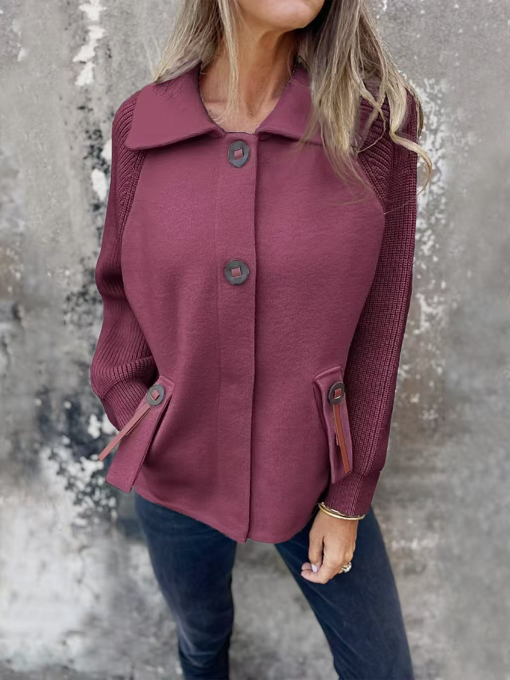 Women's Jacket – Relaxed Fit – Wool Blend – Knitted Sleeves – Button Front