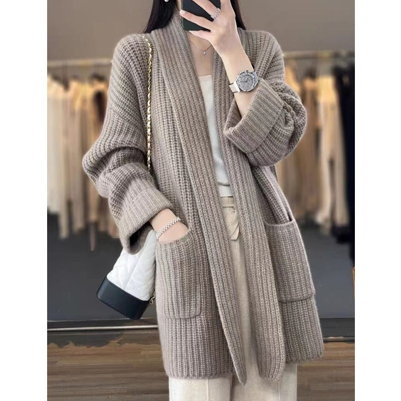 Women's Cardigan – Oversized Fit – Chunky Knit – Shawl Collar – Long Model with Pockets