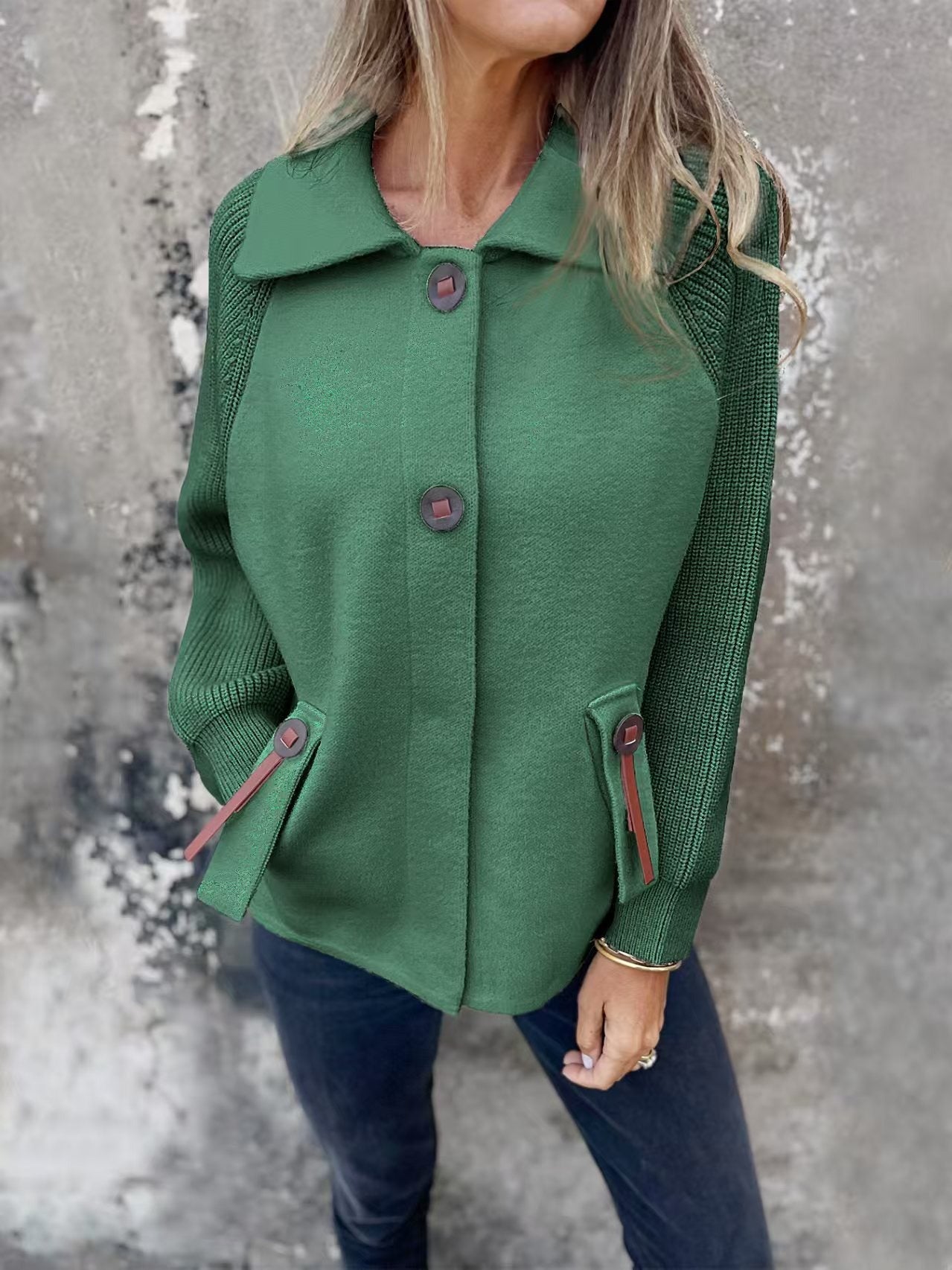 Women's Jacket – Relaxed Fit – Ribbed Sleeves – Wide Collar – Knee Closure