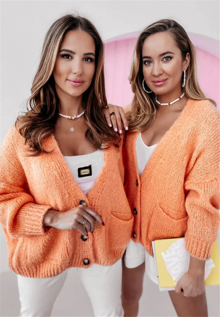 Women's Cardigan – Oversized Fit – Knitted – V-neck – Buttons – Relaxed Style