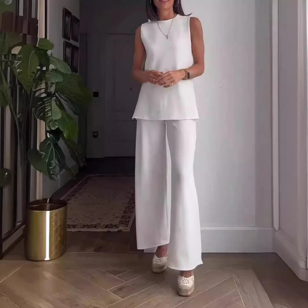 Women's Set with Sleeveless Blouse and Wide Pants – Relaxed Fit – Soft Cotton Blend