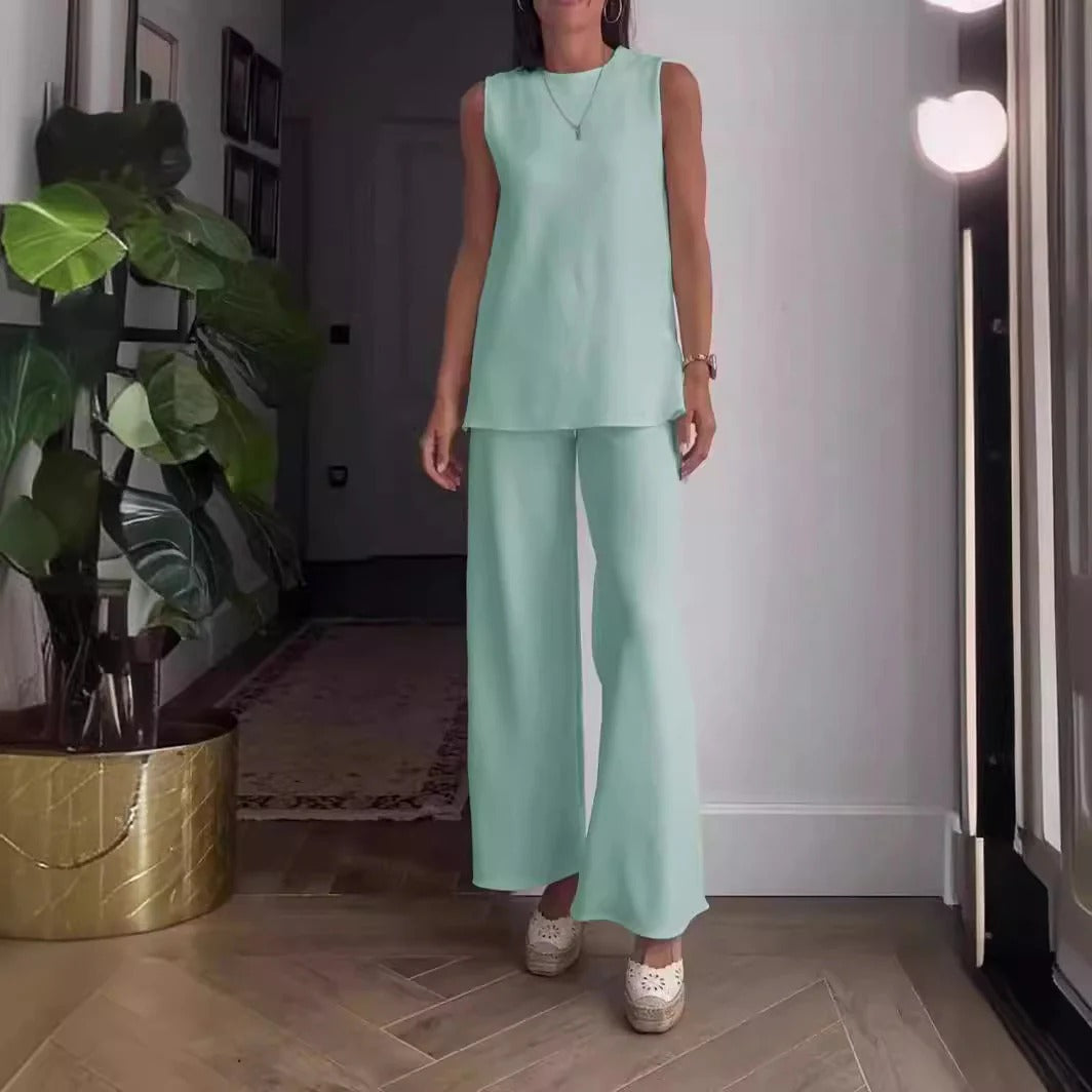 Women's Set with Sleeveless Blouse and Wide Pants – Relaxed Fit – Soft Cotton Blend