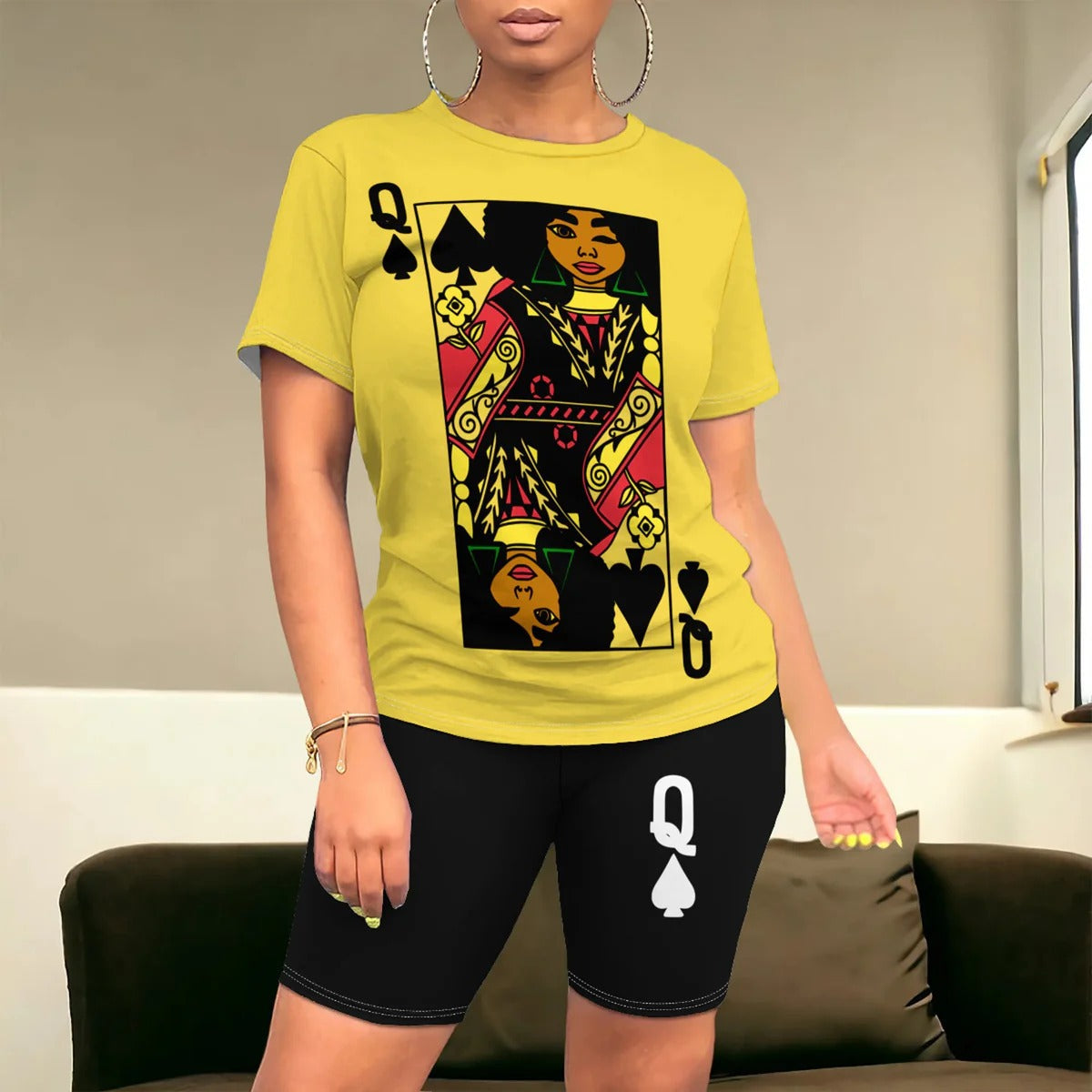 Women's Set with T-shirt and Shorts – Relaxed Fit – Artistic Print – Cotton