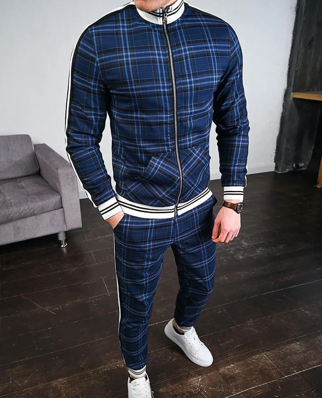 Men's Tracksuit – Slim Fit – Zip Jacket with Stripes – Tapered Pants