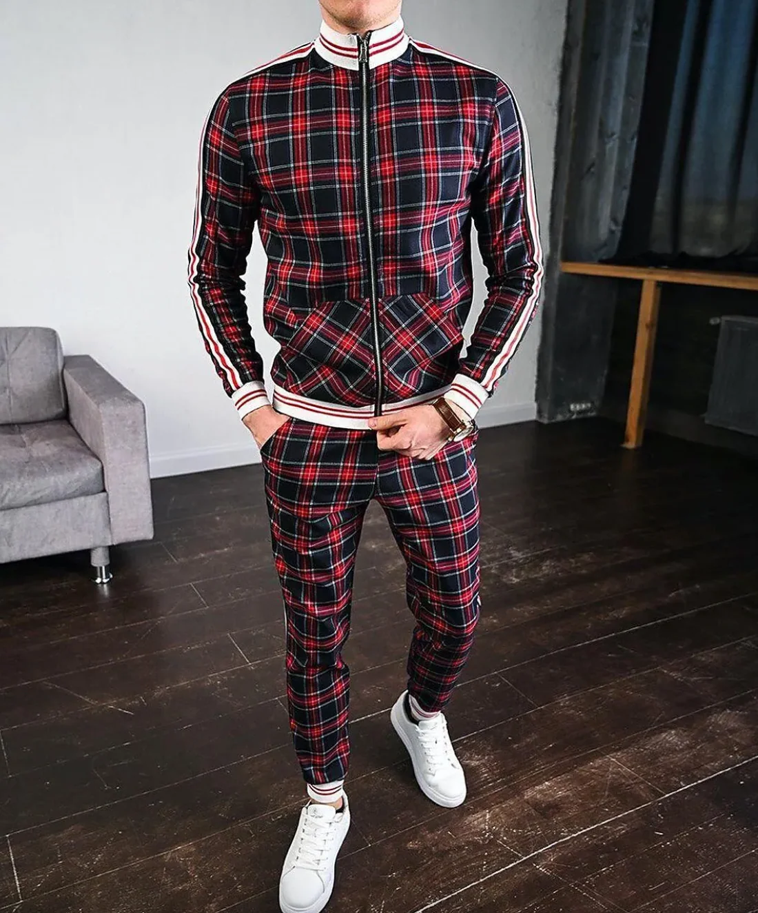 Men's Tracksuit – Slim Fit – Zip Jacket with Stripes – Tapered Pants