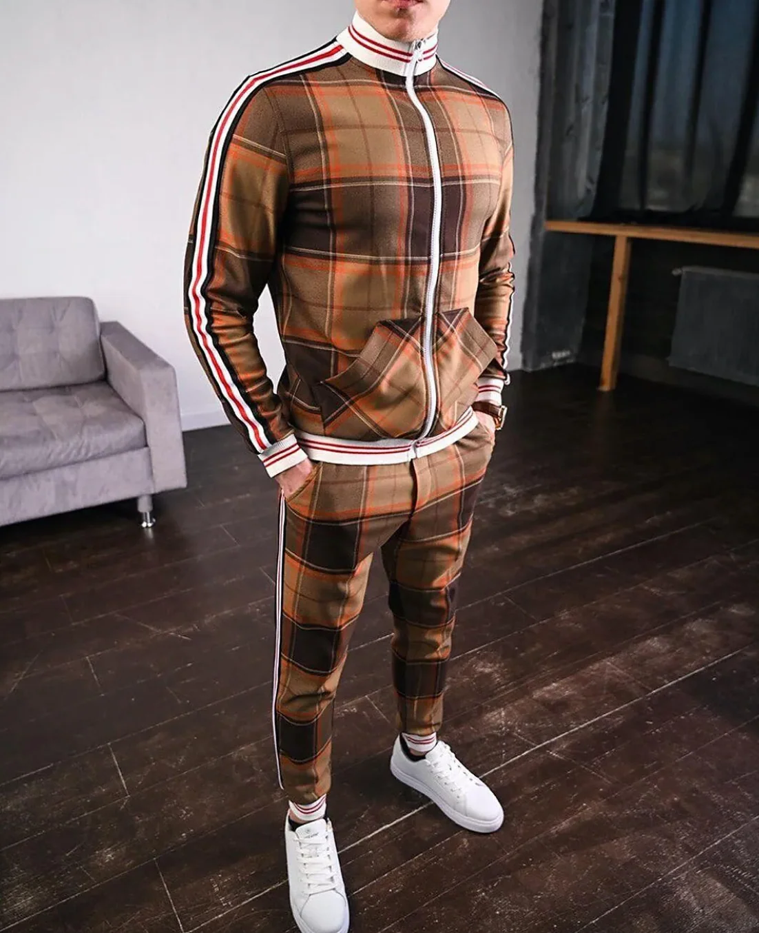 Men's Tracksuit – Slim Fit – Zip Jacket with Stripes – Tapered Pants