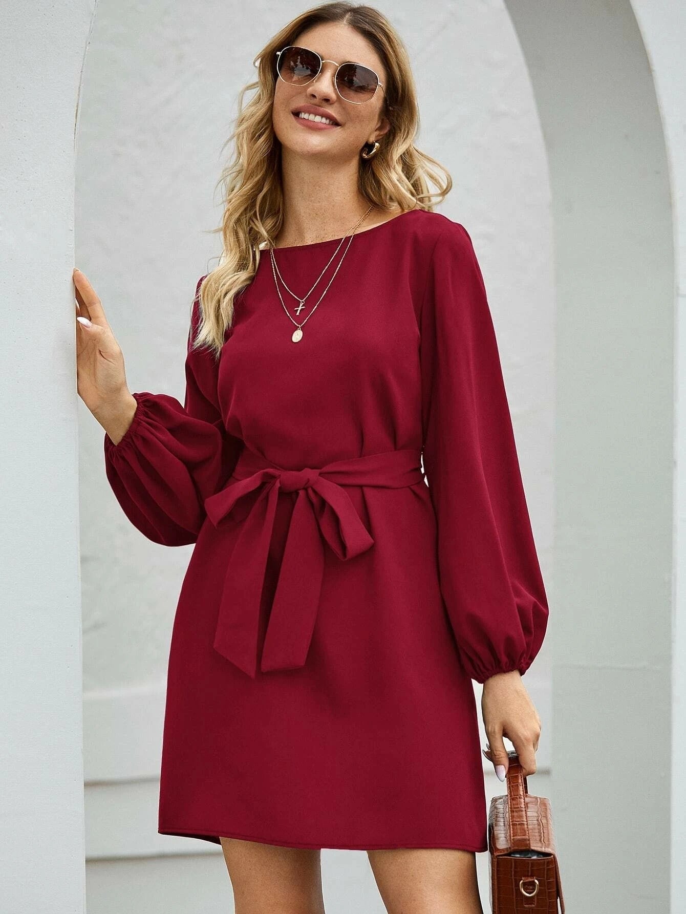 Dress woman midi – Slim fit – Puff sleeves – Tie belt – Business casual
