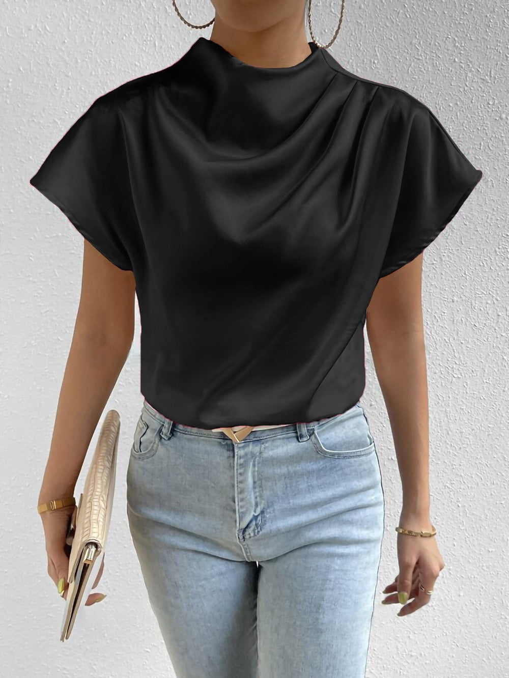 Women's Blouse – Silky Fabric – Elegant Fit – Half-High Collar – Short Flared Sleeves