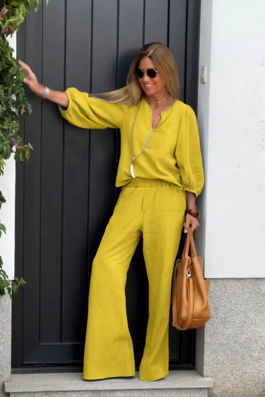 Women's Set with Top and Pants – Linen and Cotton – Wide Pants – V-neck – Relaxed Fit