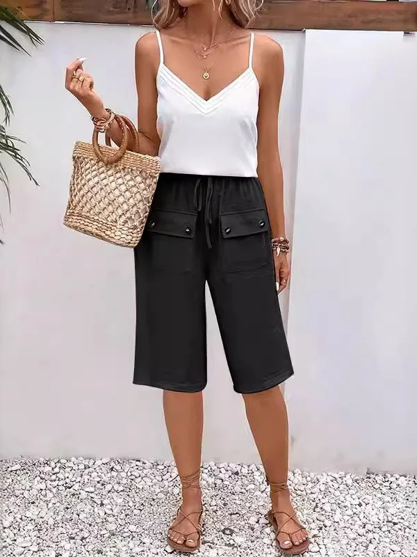 Women's Bermuda Shorts – Relaxed Fit – Breathable Fabric – Elastic and Drawstring – Pockets