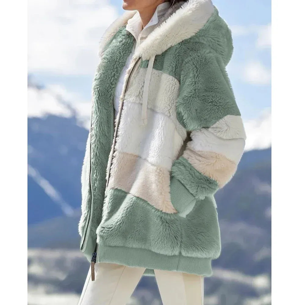Women's Jacket in Fleece – Oversized Fit – Hood – Zipper – Panel Details