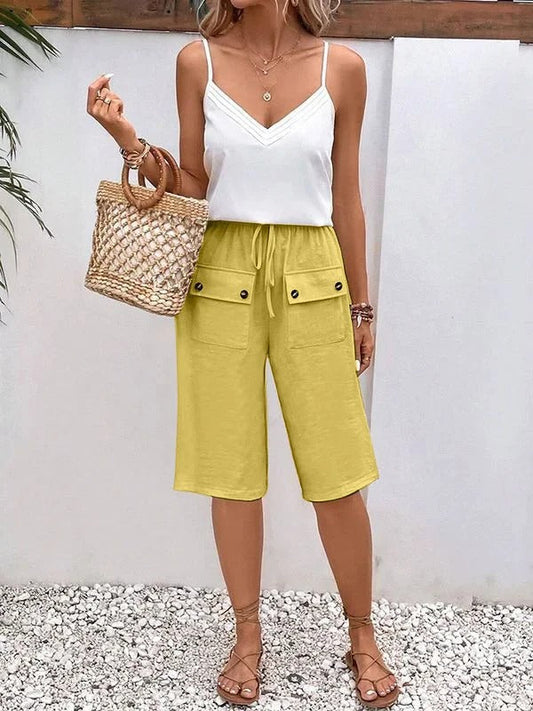 Women's Bermuda Shorts – Relaxed Fit – Breathable Fabric – Elastic and Drawstring – Pockets