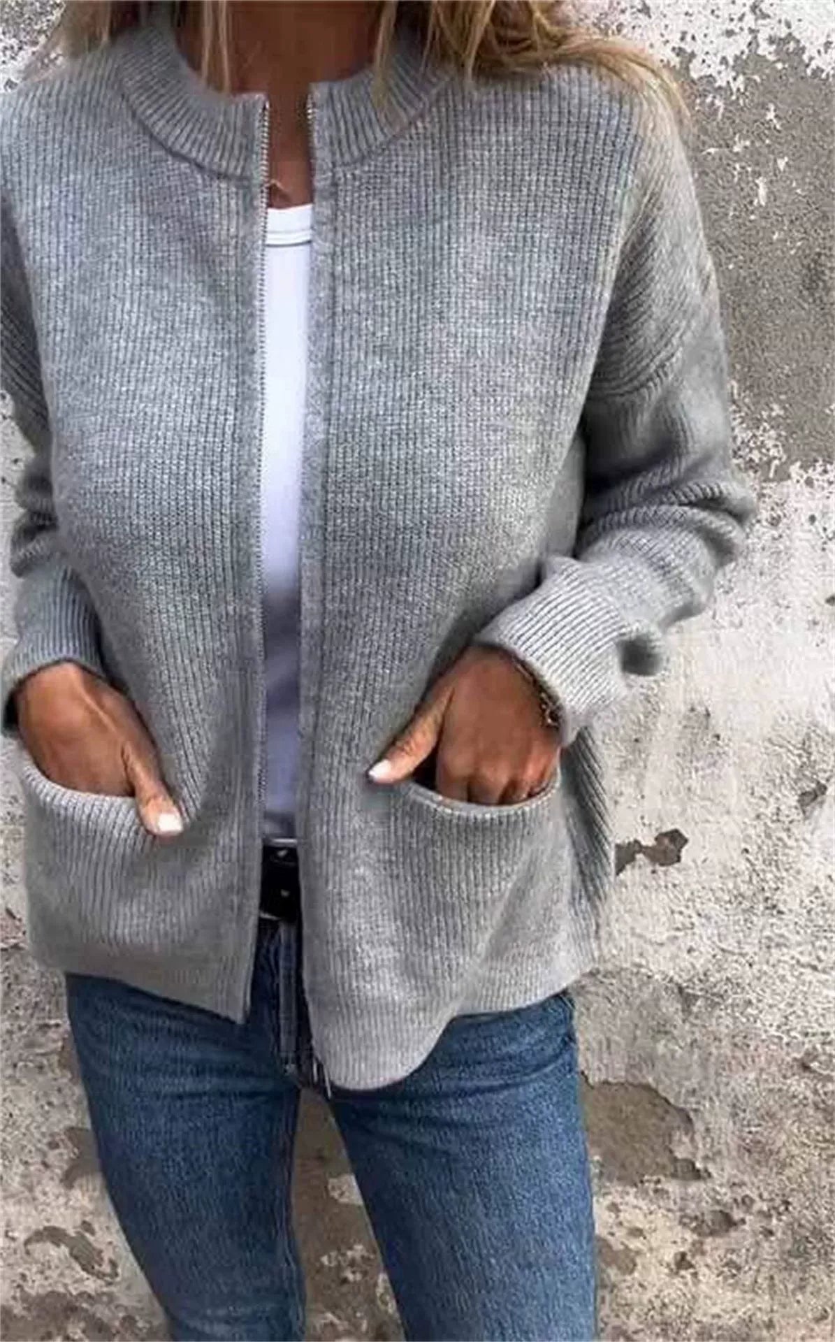 Women's Jacket – Loose Fit – Ribbed Knit – Stand Collar – Zipper – Casual Style