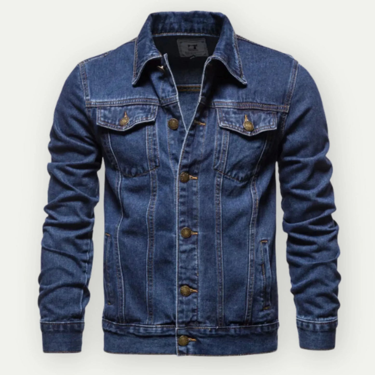 Men's trucker jacket – denim – tailored fit – buttons – chest and side pockets