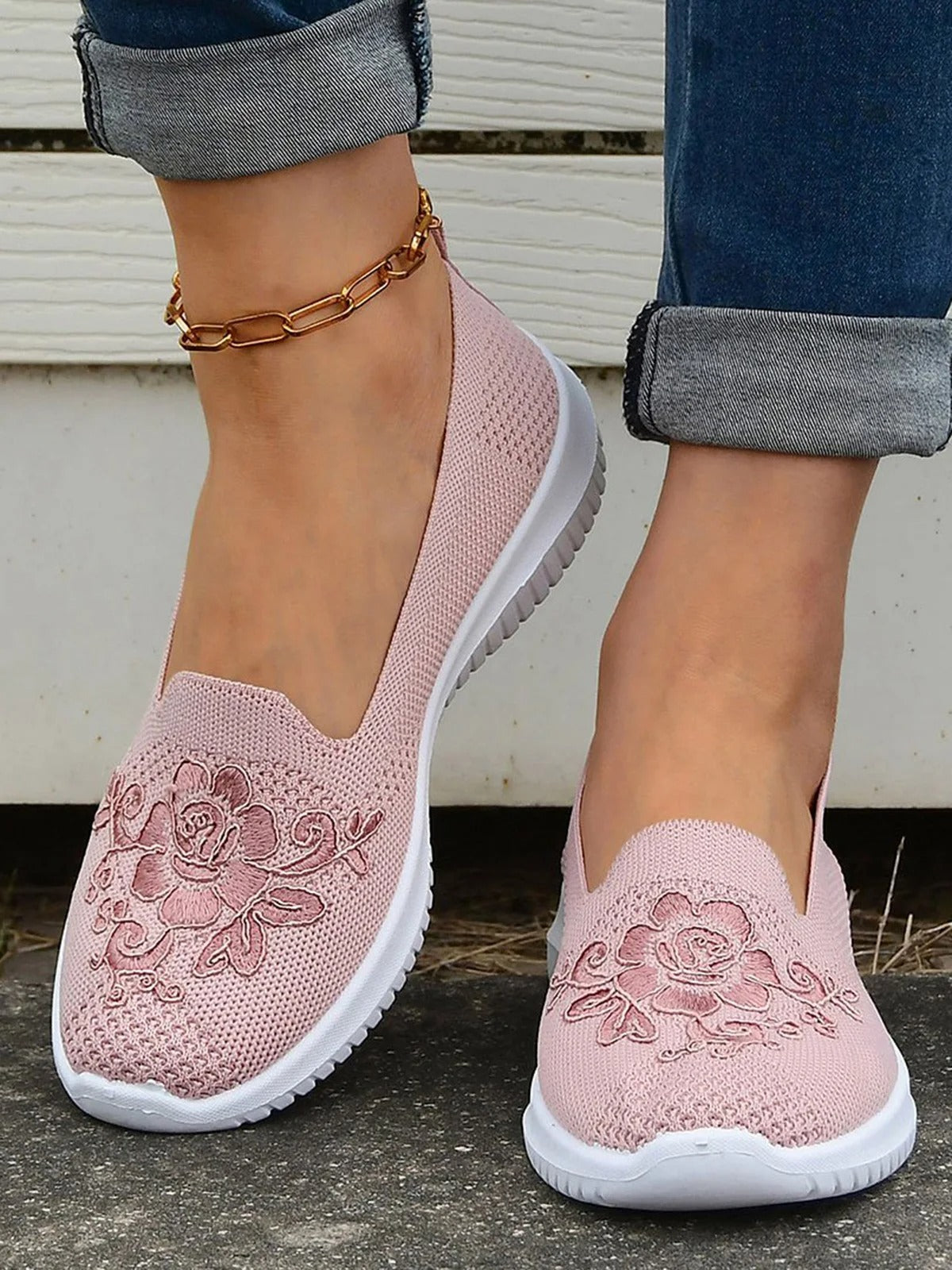 Women's Sneakers Slip-On – Breathable Knit – Floral Embroidered – Comfort Fit