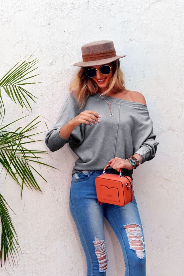 Women's Sweater – Knitted – Oversized Fit – Off-shoulder – Soft Wool Blend