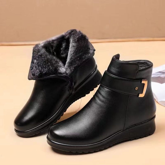 Women's Ankle Boots – Leather – Warm Lined – Structured Fit – Buckle – Non-Slip Sole