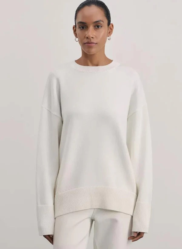 Women's Sweater – Relaxed Fit – Soft Knit – High Neck – Long Sleeves