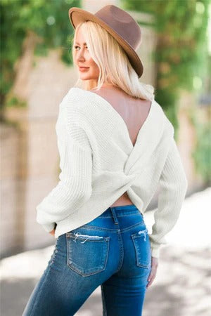 Women's Sweater – Relaxed Fit – Wool Blend – Open Back with Twist – Long Sleeves