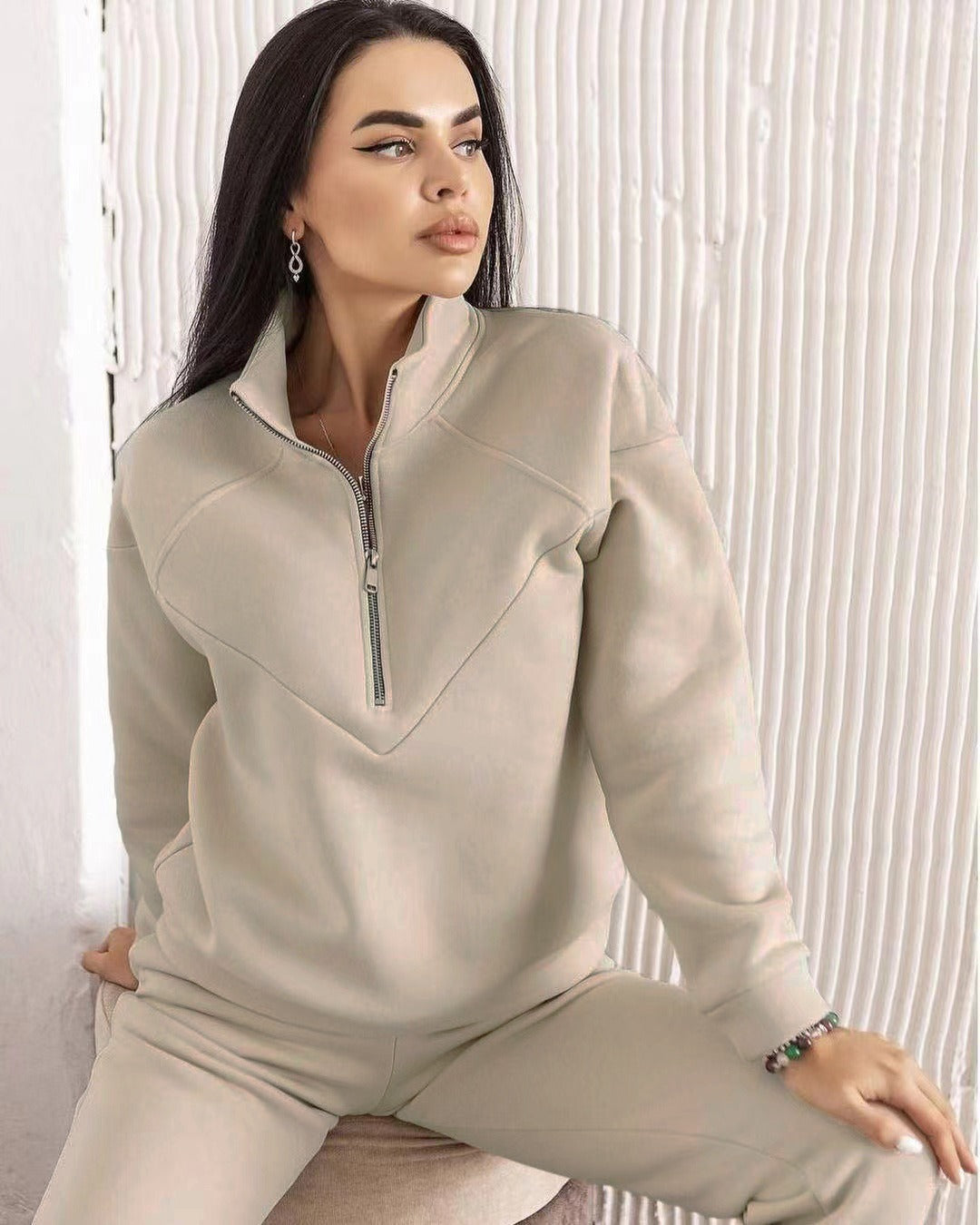 Women's Loungewear Set – Fleece – Relaxed Fit – Hoodie with Half-Zip – Joggers