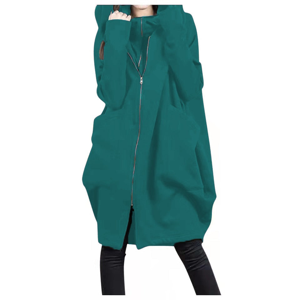 Women's Coat in Mid-Length – Oversized Fit – Hood – Zipper – Large Pockets