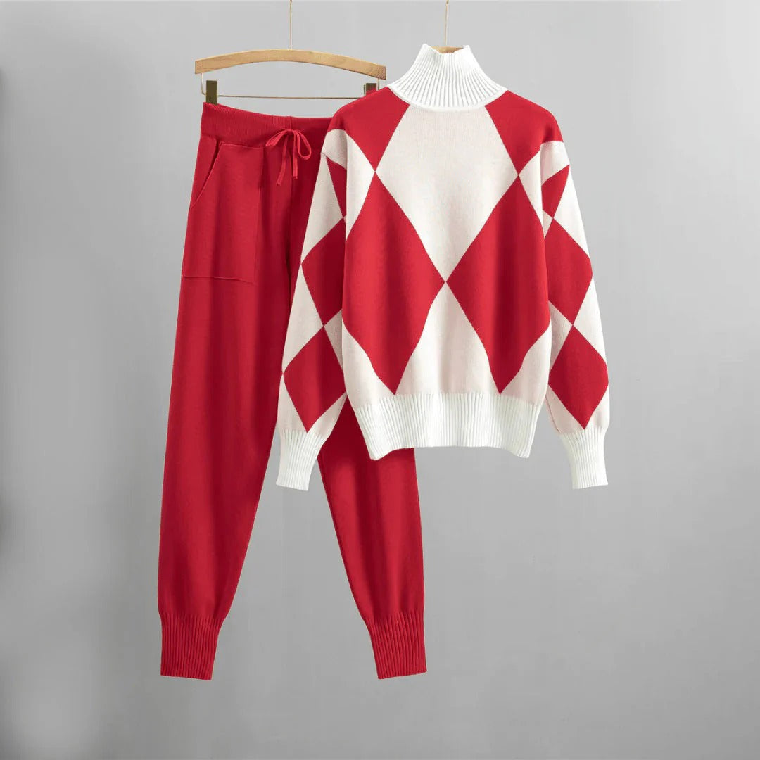 Women's Cozy Suit – Knitted Set – Relaxed Fit – Argyle Pattern – Ribbed Edges