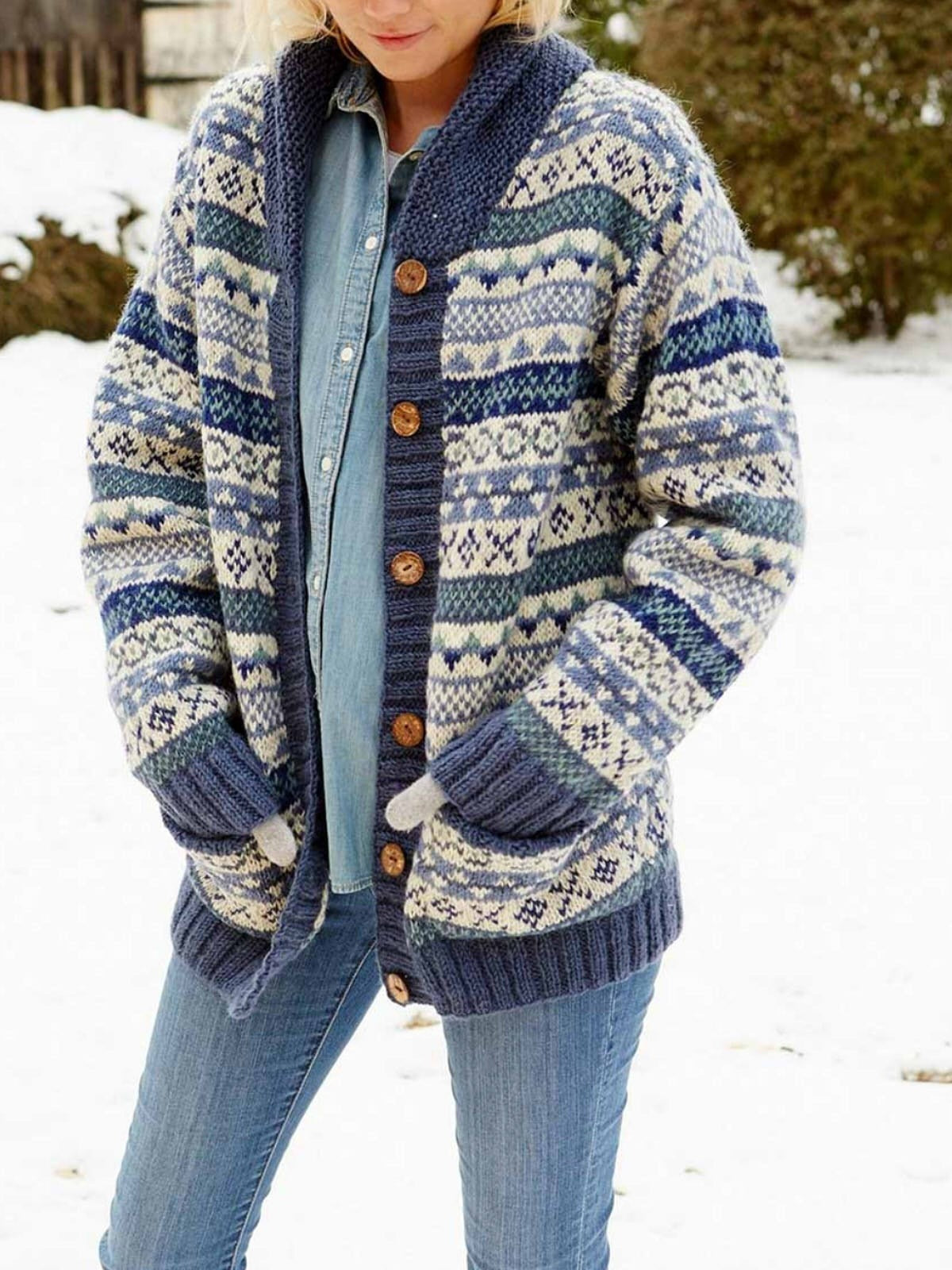 Women's Cardigan – Wool Knit – Relaxed Fit – Shawl Collar – Fair Isle Pattern – Button Front