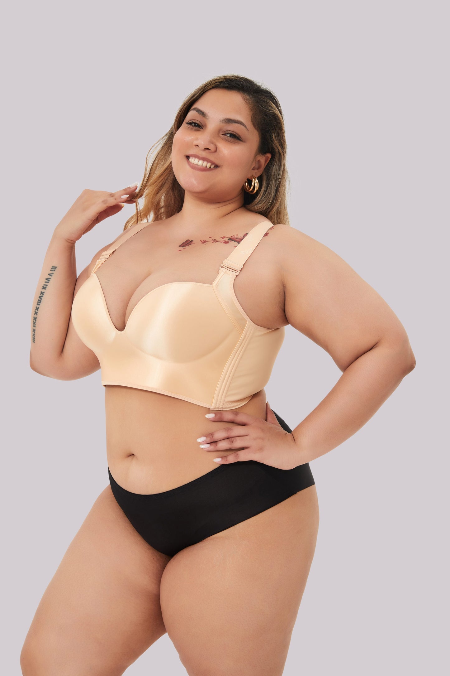 Women's Shaping Bra – Sculpting Fit – Seamless Comfort – Adjustable Straps