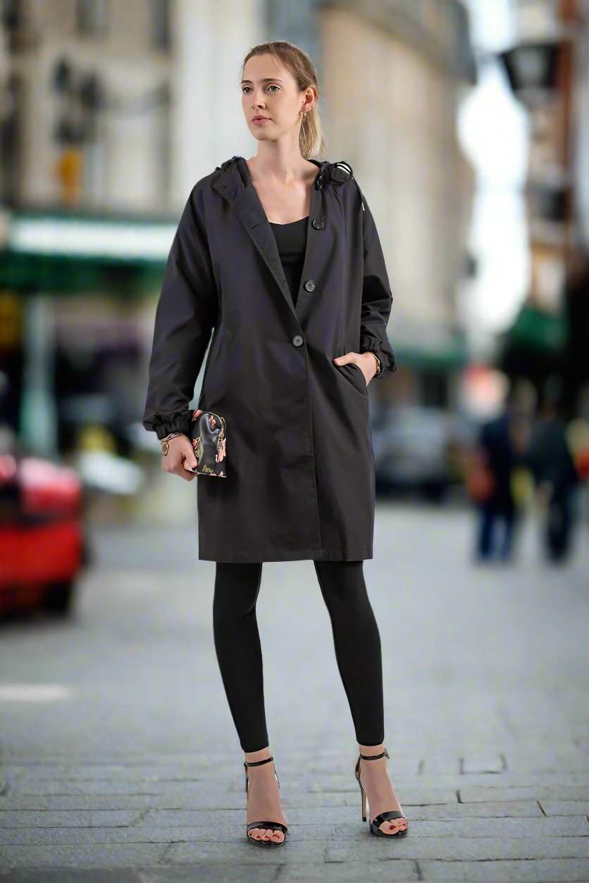 Women's Raincoat - Knee-Length - Adjustable Hood - Button Closure - Comfortable Fit