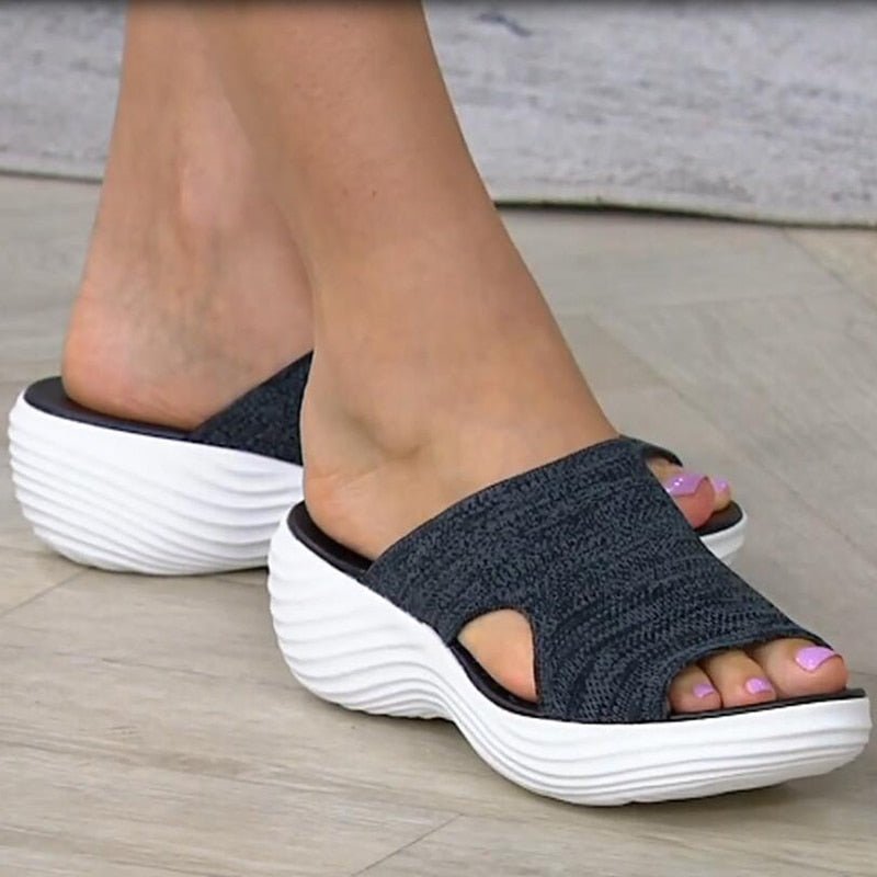 Women's Sandals – Slip-On Design – Soft Knit – Open Toe – Padded Platform Sole